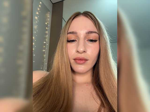Arinasmile