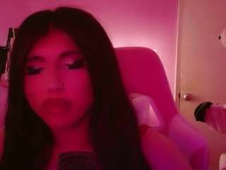 Younglatina69