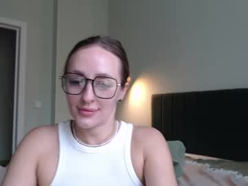 Cute_girl_mia__