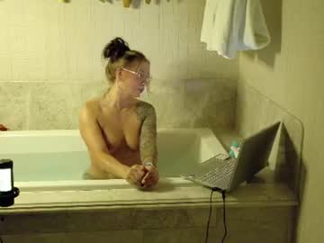 Screamfordaddy0815