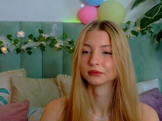 Polina_hart