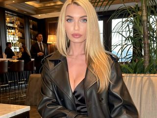 Annafoxx