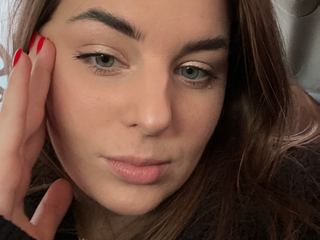 Evaloriax