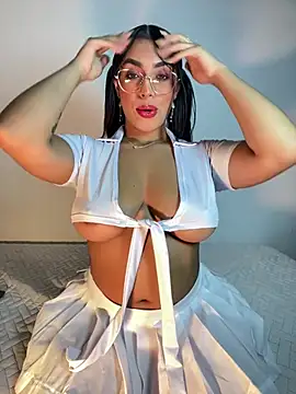 Linda_saenz_