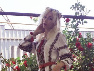 Emma_blonde