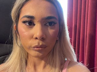 Sienna_bee19